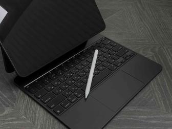 iPad Pro 13, M4, 256 GB, Cellular, Apple Pencil Keybord