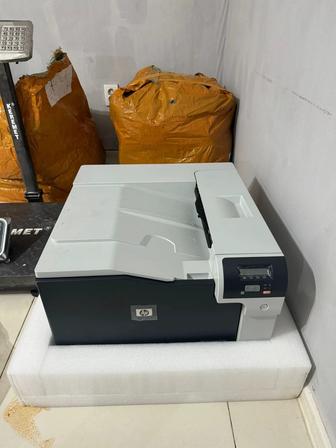 Принтер HP Color LaserJet Professional CP5225dn (CE712A)