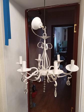 Продам Люстру 5 рожковую