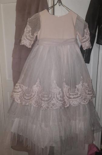 Продам детские платья, куртку