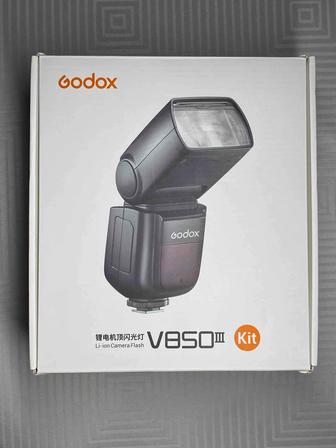 Фотовспышка Godox V850 iii