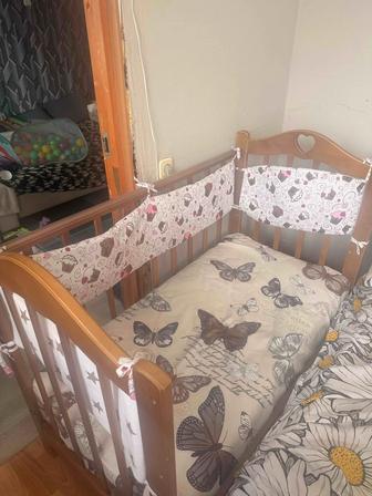 Детская кроватка