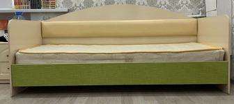 Односпальная кровать