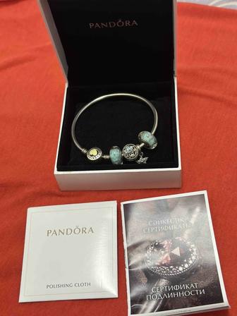 Браслет Pandora