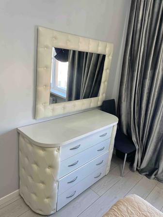 Продам кровать и комод