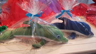 Дельфин игрушки