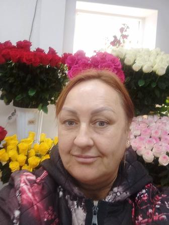 Продавец -флорист с большим опытом работы