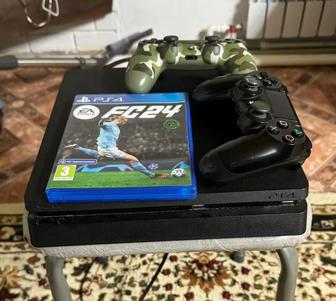 Продам PS4 и 2 джойстика