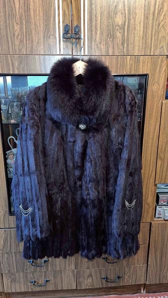 Продаю шубу норковую женскую