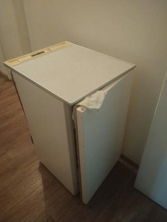Продам морозильник