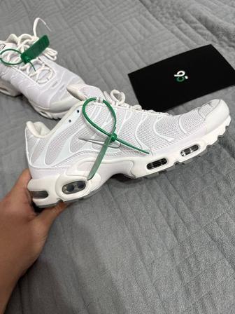 Новые Nike Air Max Plus