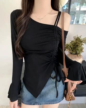 Кроп топ с длинными рукавами y2k