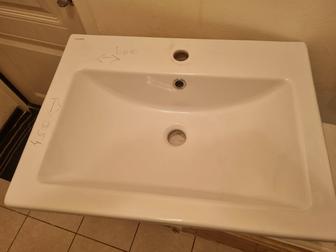 Раковина, в хорошем отличном состоянии размер 600 450