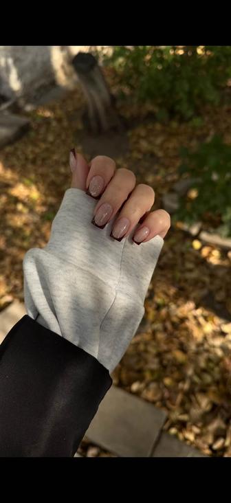 Маникюр/педикюр/наращивание