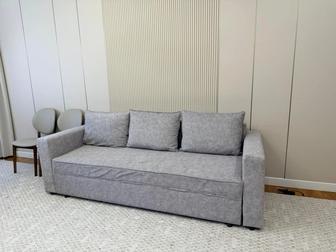 Продам абсолютно новый диван. Не подошел размер. Для моей кухни маленькая.