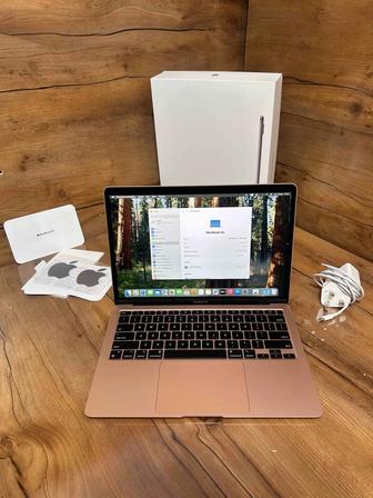 Macbook air M1 2020