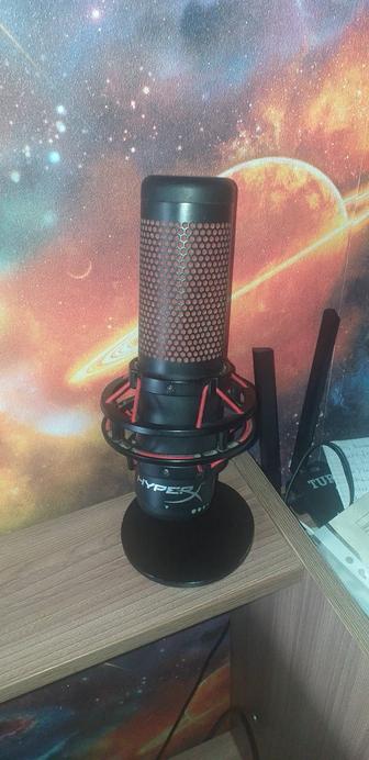 Игровой микрофон HyperX Quadcast