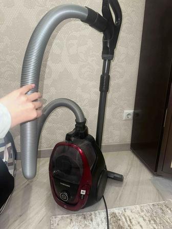 Продам пылесос. В рабочень состоянии