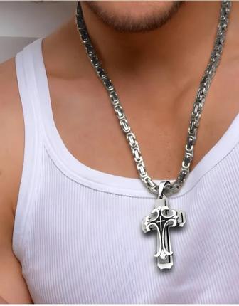 Цепочки, крестики, браслеты разных видов