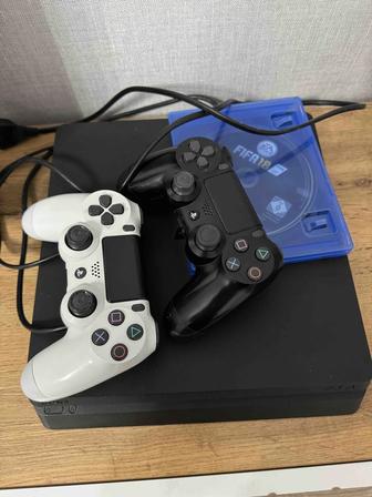 PlayStation 4 1 TB