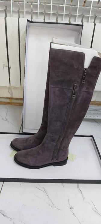 Продаю сапоги новые