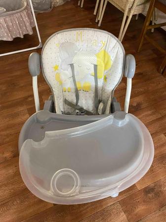 Стульчик для кормления детей