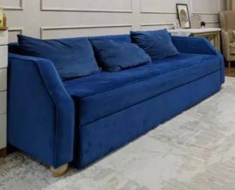 Диван добротный синий 240/100