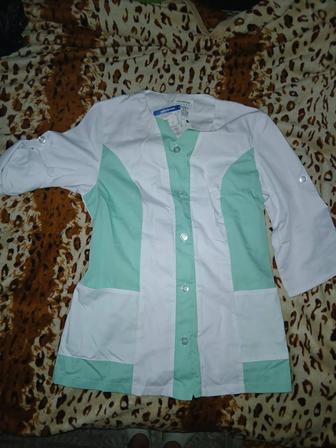 Медицинский костюм