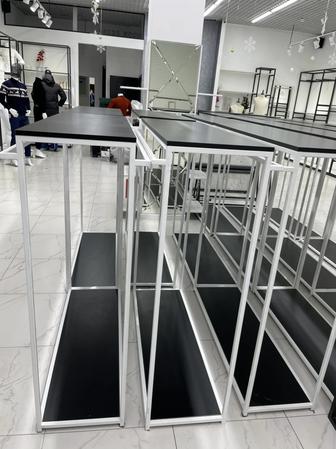 Стойка для современного магазина