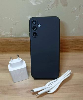 Samsung Galaxy M15 5G(6000мАч)