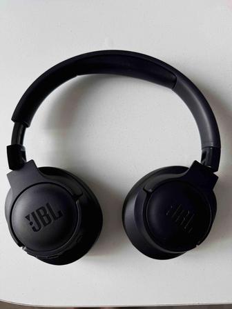 JBL 720 BT