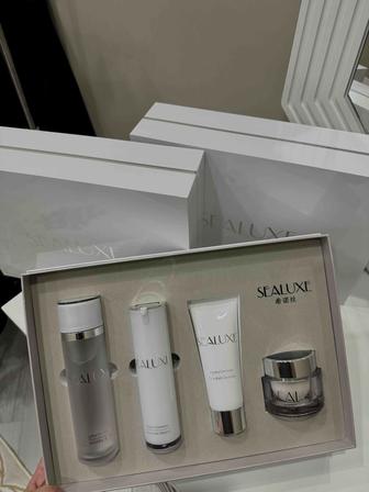 Набор Sealuxe Hydra Genesis.