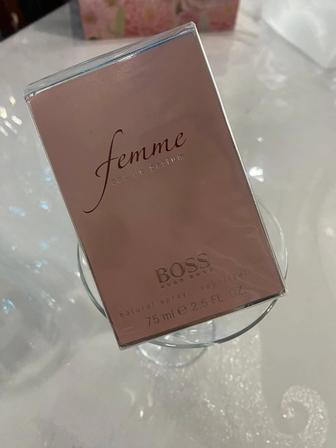 Парфюм,, Femme от Hugo Boss.