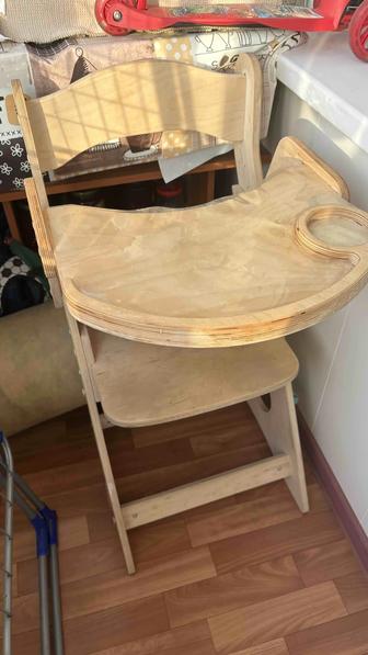 Продам детский растущий стул