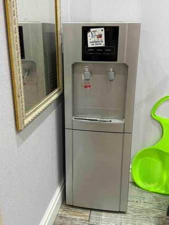 Кулер для воды