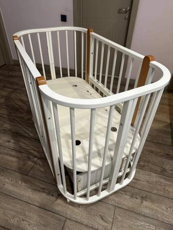 Продам манеж-кровать