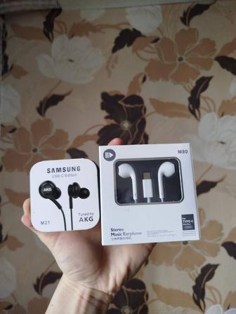 Проводные наушники новые