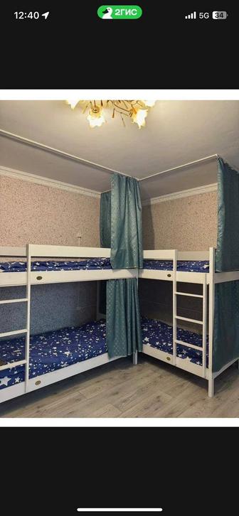 Кровати двухъярусные.