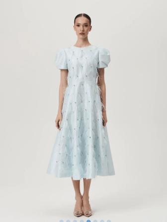 Продам платья от бренда Malli