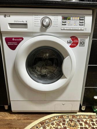 Продам стиральную машинку