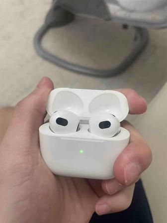 AirPods 3