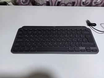 Продам клавиатуру Logitech MX Keys Mini