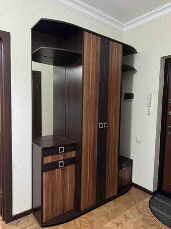 Шкаф для прихожей