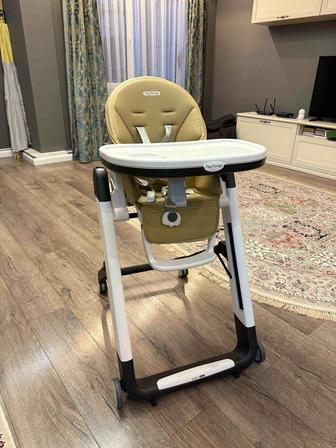 Стульчик для кормления peg perego siesta follow me в идеальном состоянии