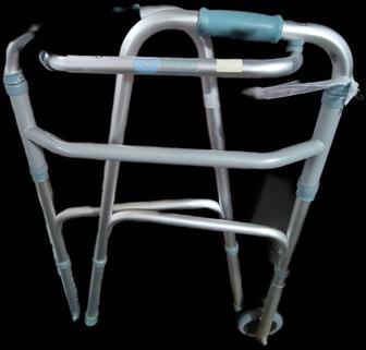 Ходунки складные медицинские пости новые продам