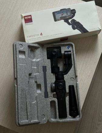 стабилизатор (стэдикам) Zhiyun Smooth 4