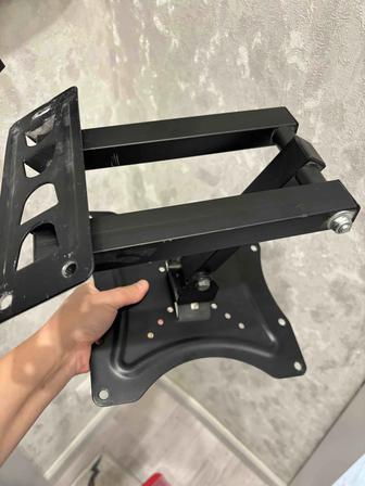 Продается кронштейн для телевизора