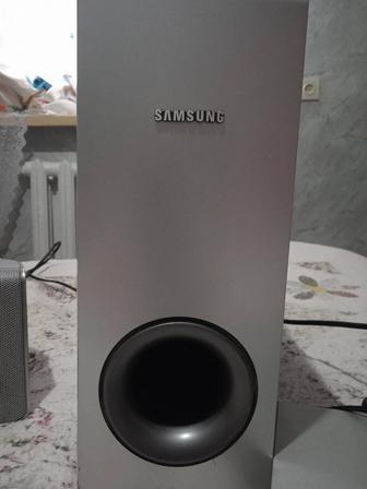 Самсабвуфер колонки и Двд проигрыватель