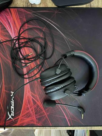 Продам наушники игровые HyperX Cloud Core