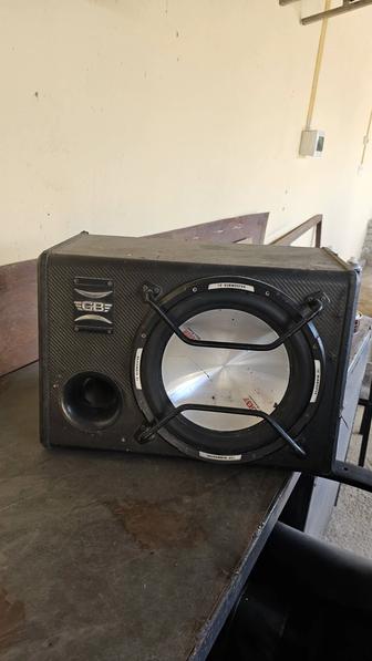 Сабвуфер сатлат